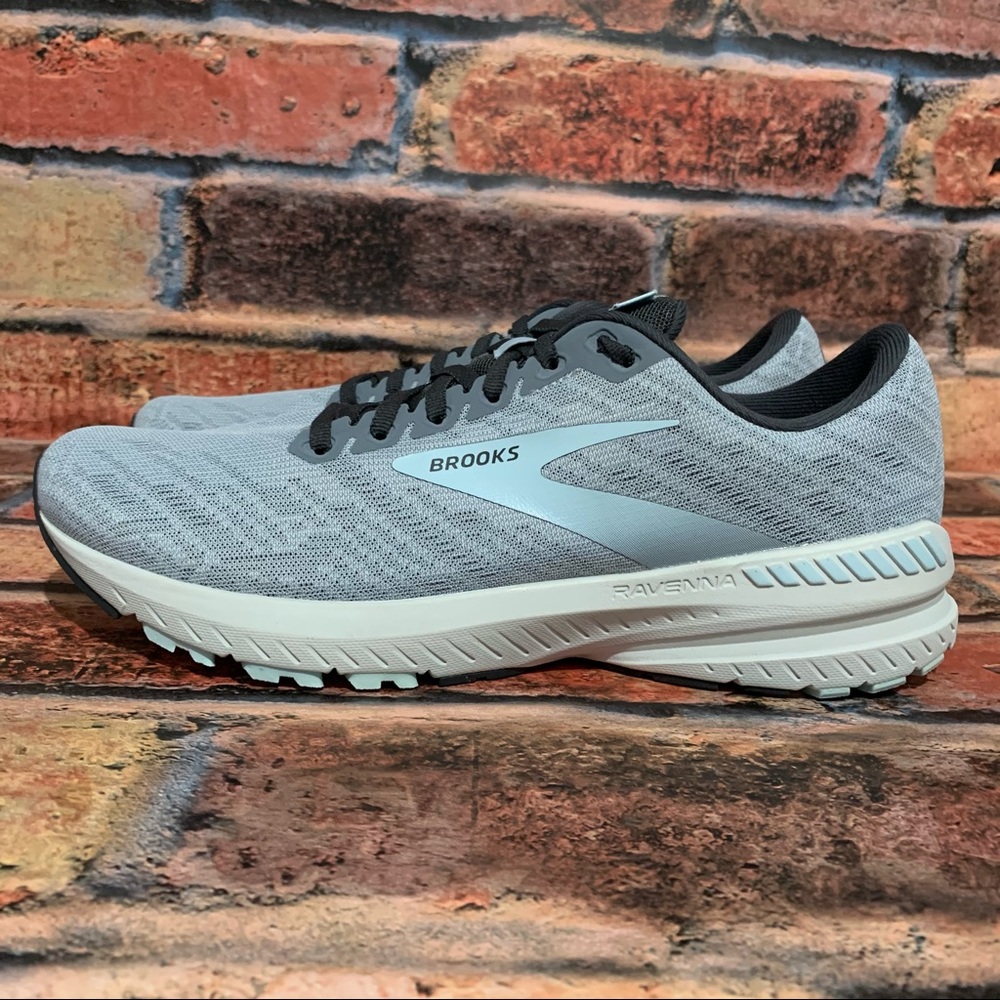 Brooks Ravenna 11 Athletic Shoes